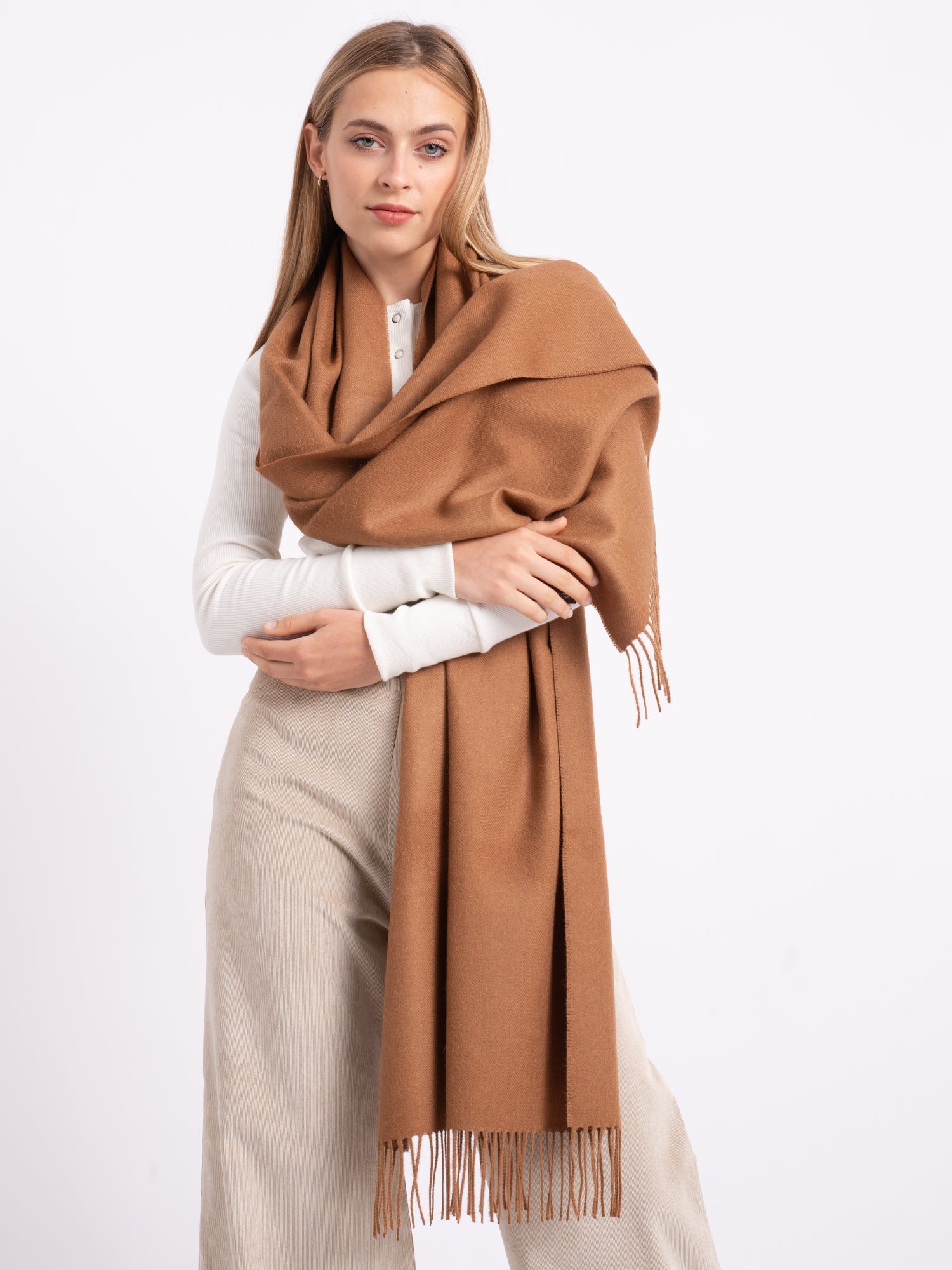 camel alpaca scarf sale in the uk 